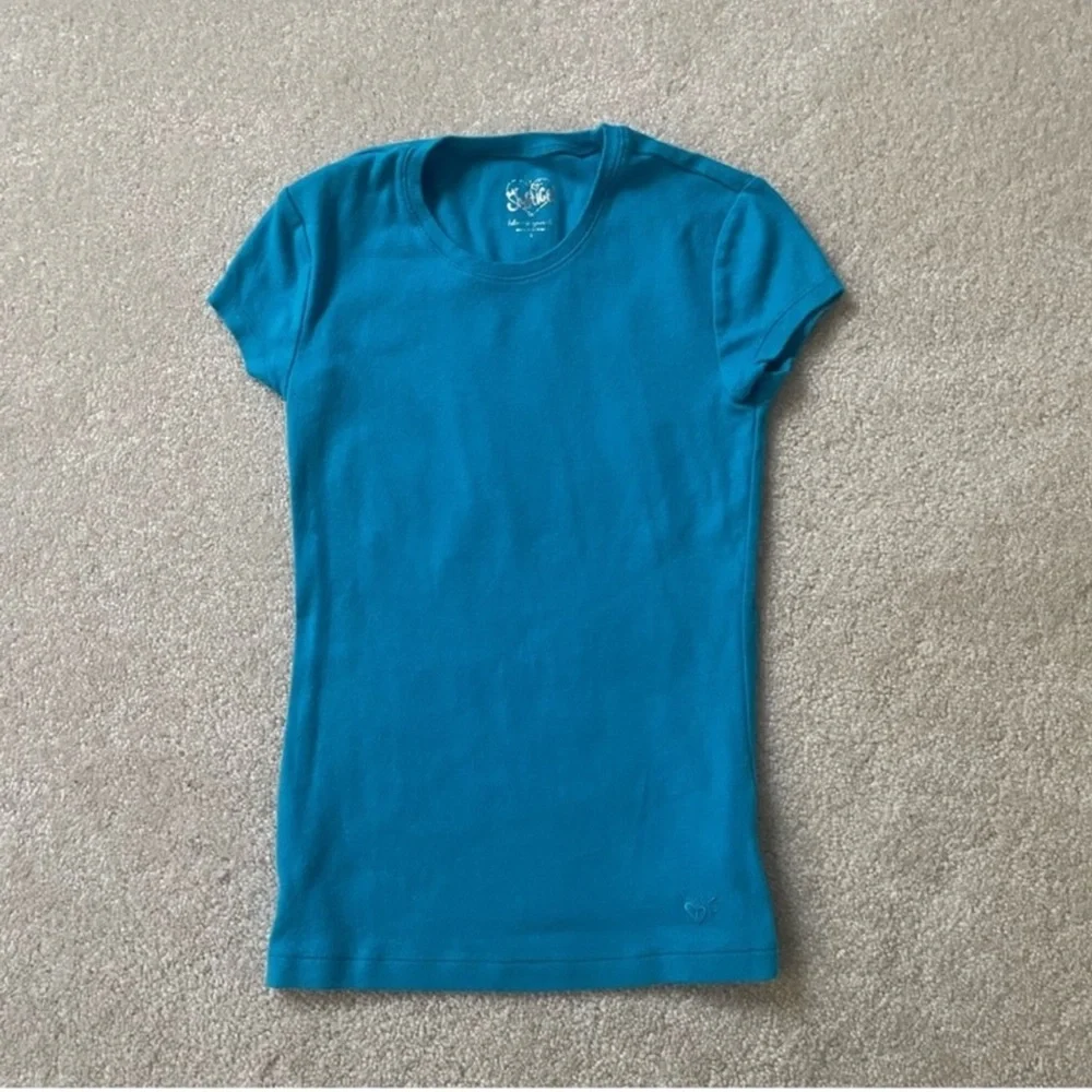 Justice tee